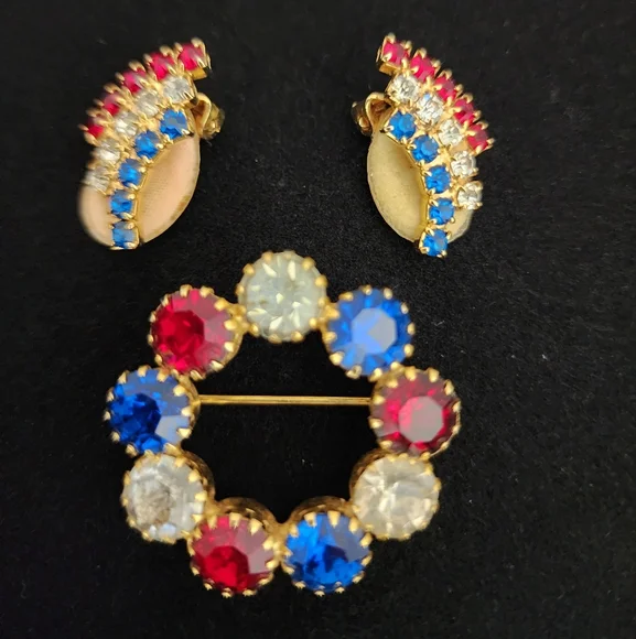 SE3 Elegant Gold-Tone Multicolor Jewelry Set Brooch & Clip Earrings - Picture 3 of 9